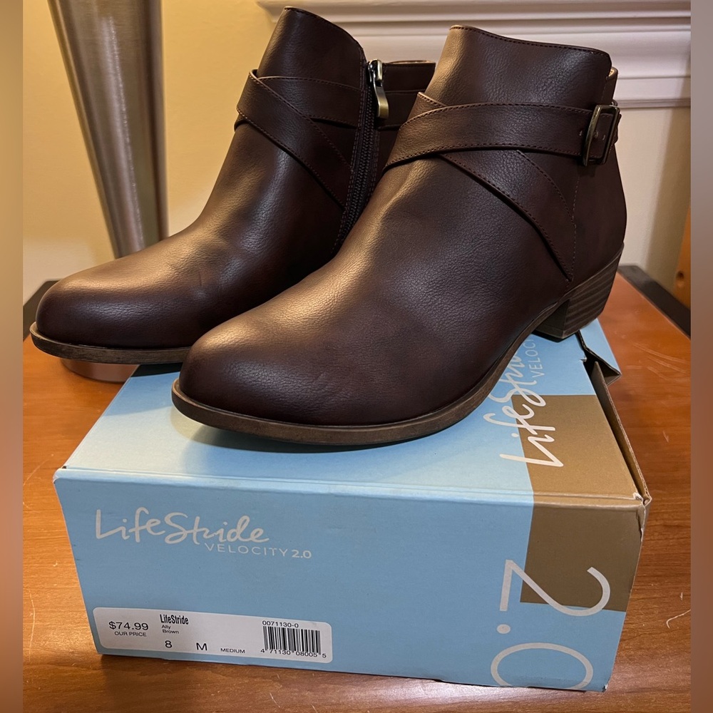 Life Stride Brown Ankle Boots - Picture 5 of 5